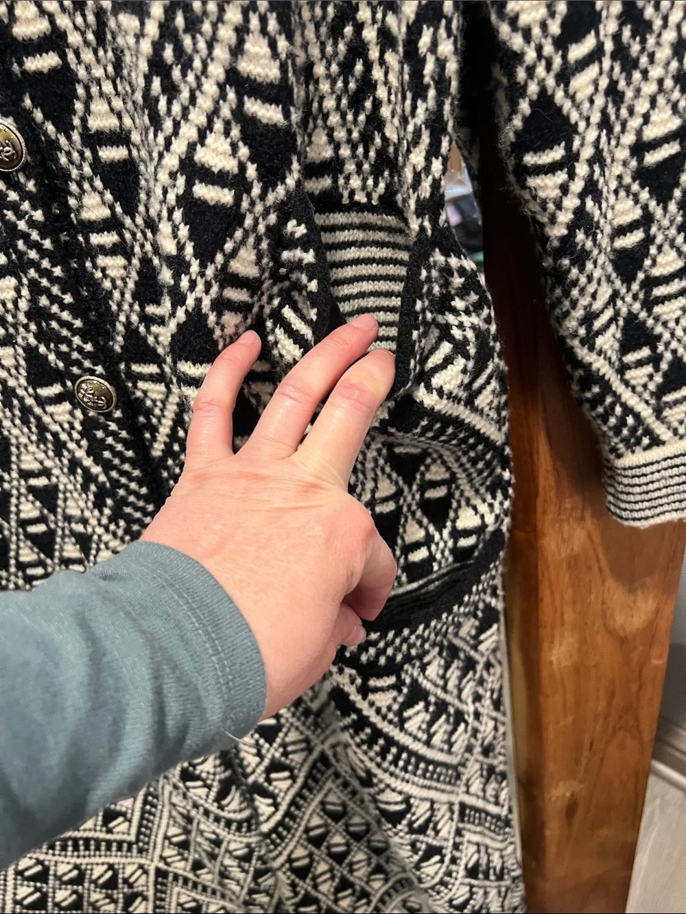CHANEL long knit